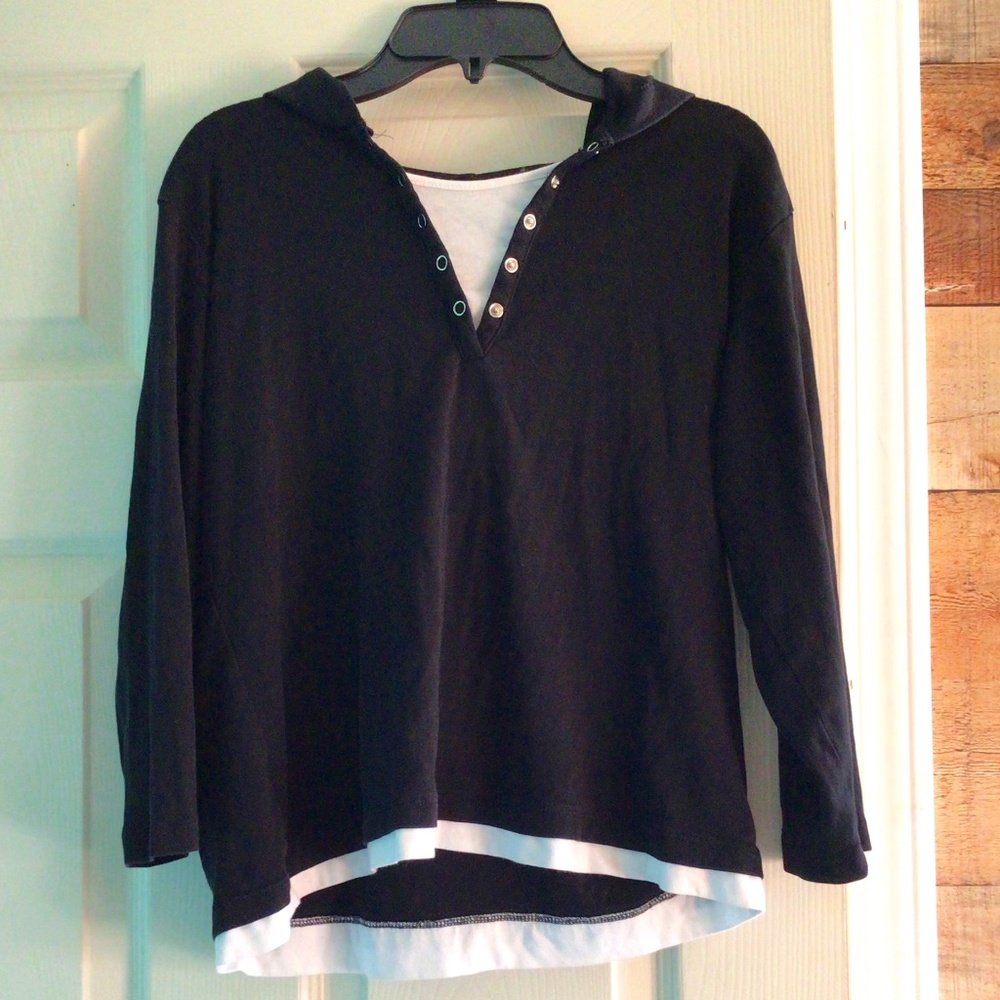 Black cropped hoodie, size small